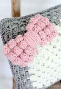  Crochet-Bows2 