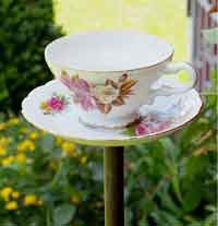 DIY Tea Cup Bird Feeder Tutorial